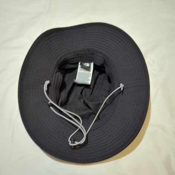 The North Face Boonie Sun Hat Unisex Small-Medium Never Worn Neck Strap Black - Picture 4 of 5
